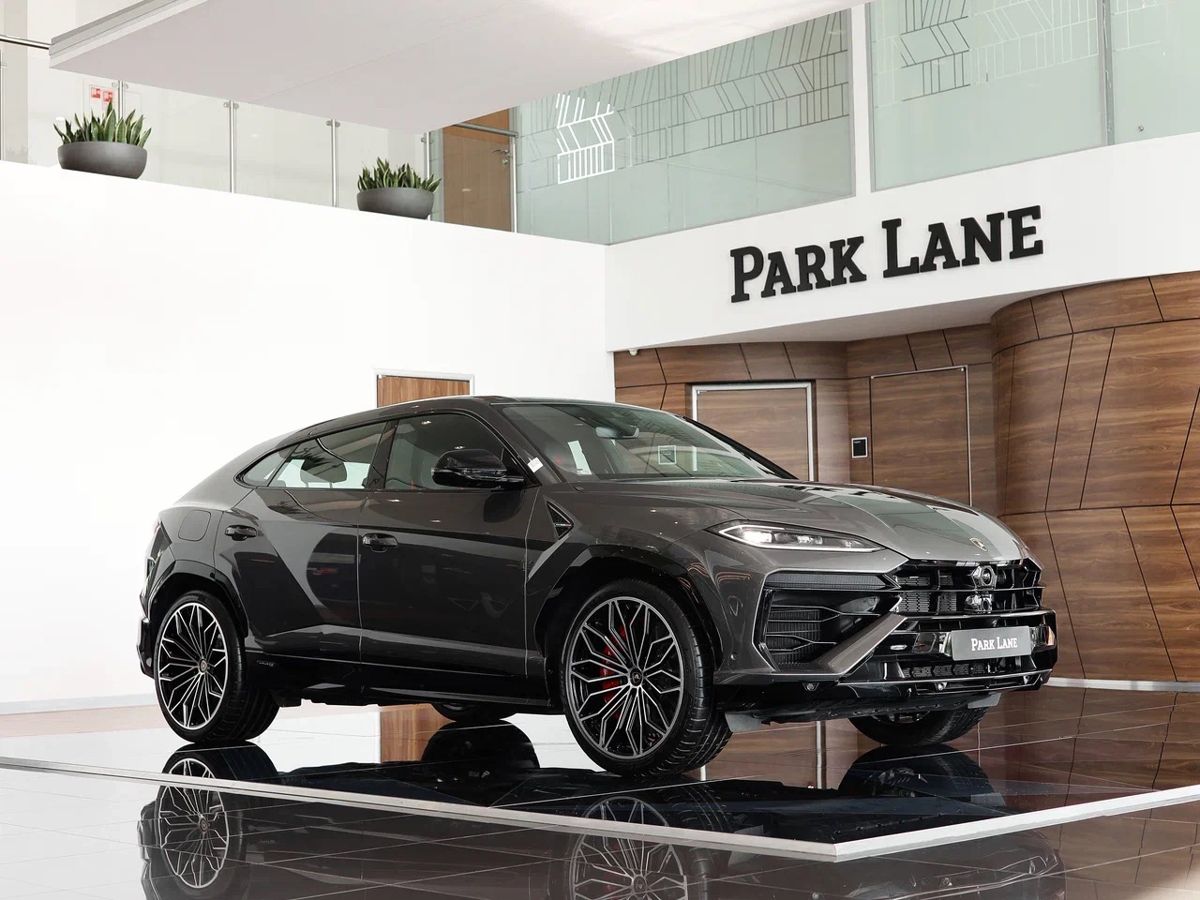 Lamborghini Urus I Рестайлинг SE 4.0hyb AT (800 л.с.) 4WD